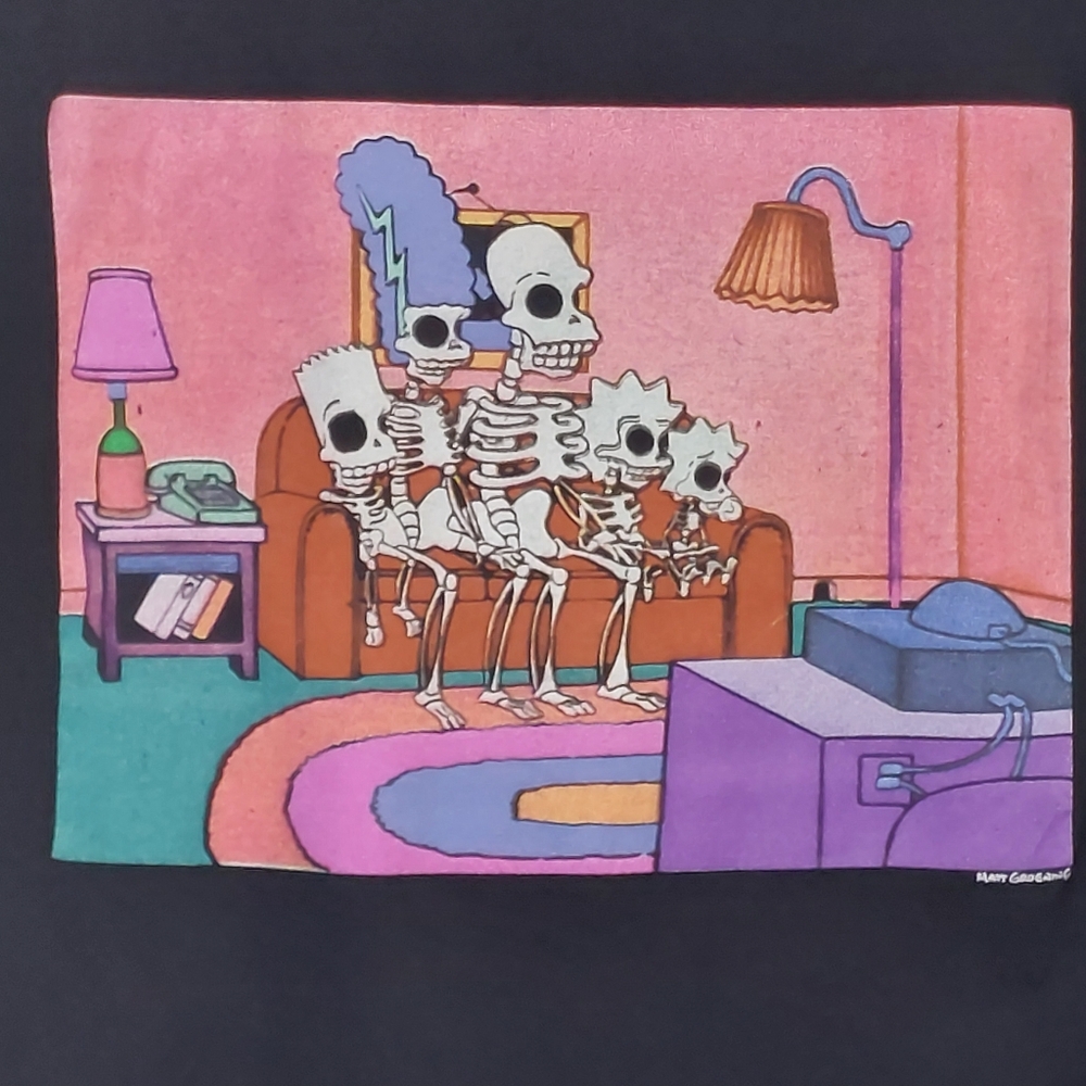 The Simpsons: Treehouse of Horror episode. Young Men's Size L